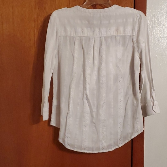 White half button down shirt size M - Picture 3 of 3